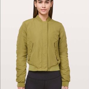 Lululemon warm to ways bomber